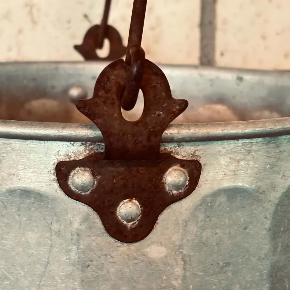 Unknown hammered aluminum